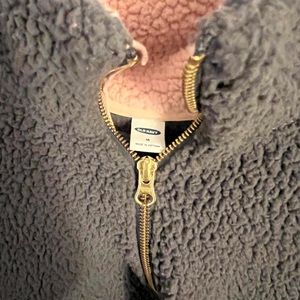 Old navy fuzzy 1/4 zip